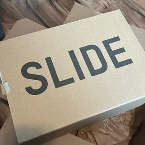 Yeezy Slides - Men's Size 16